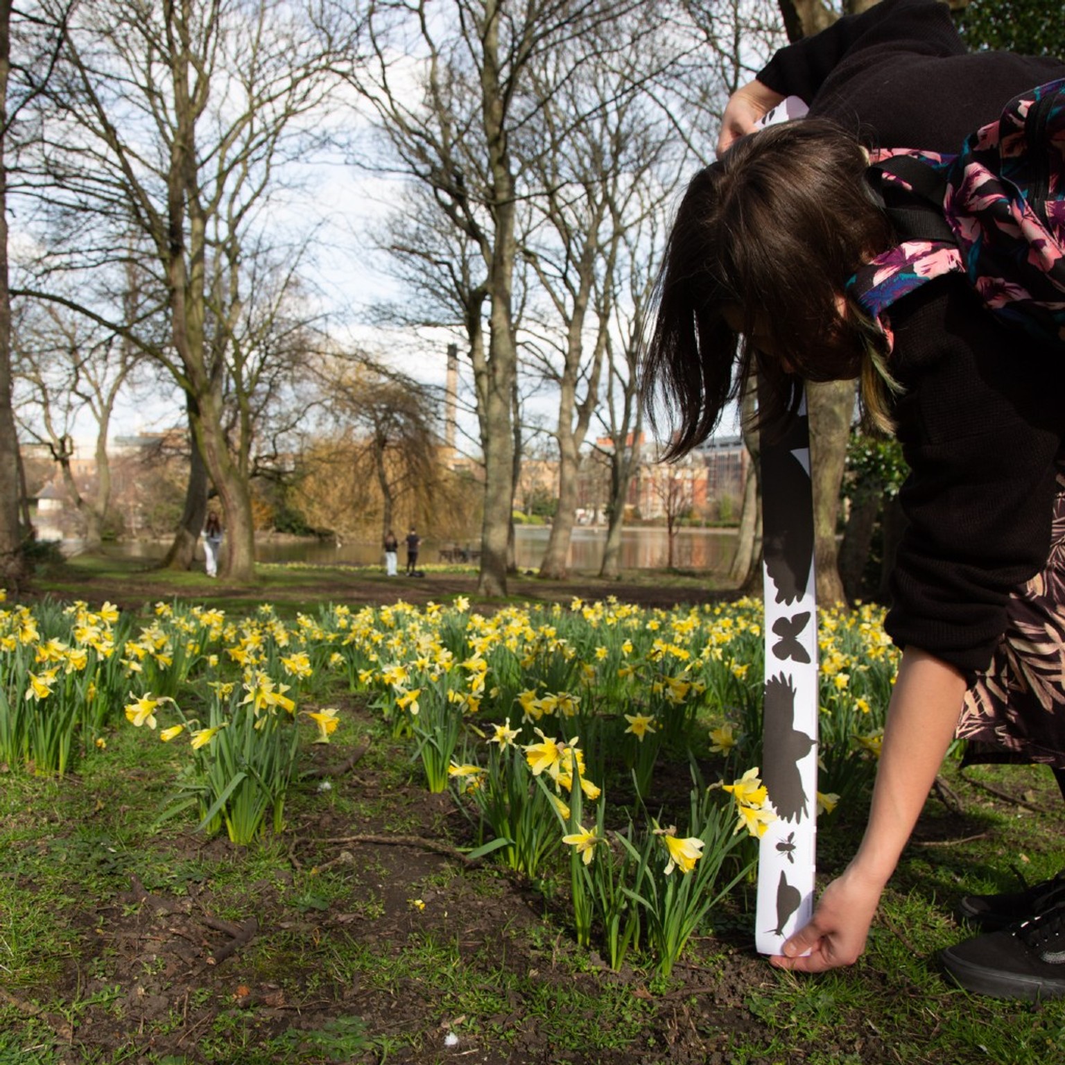 Measuring the world with non-humans. 