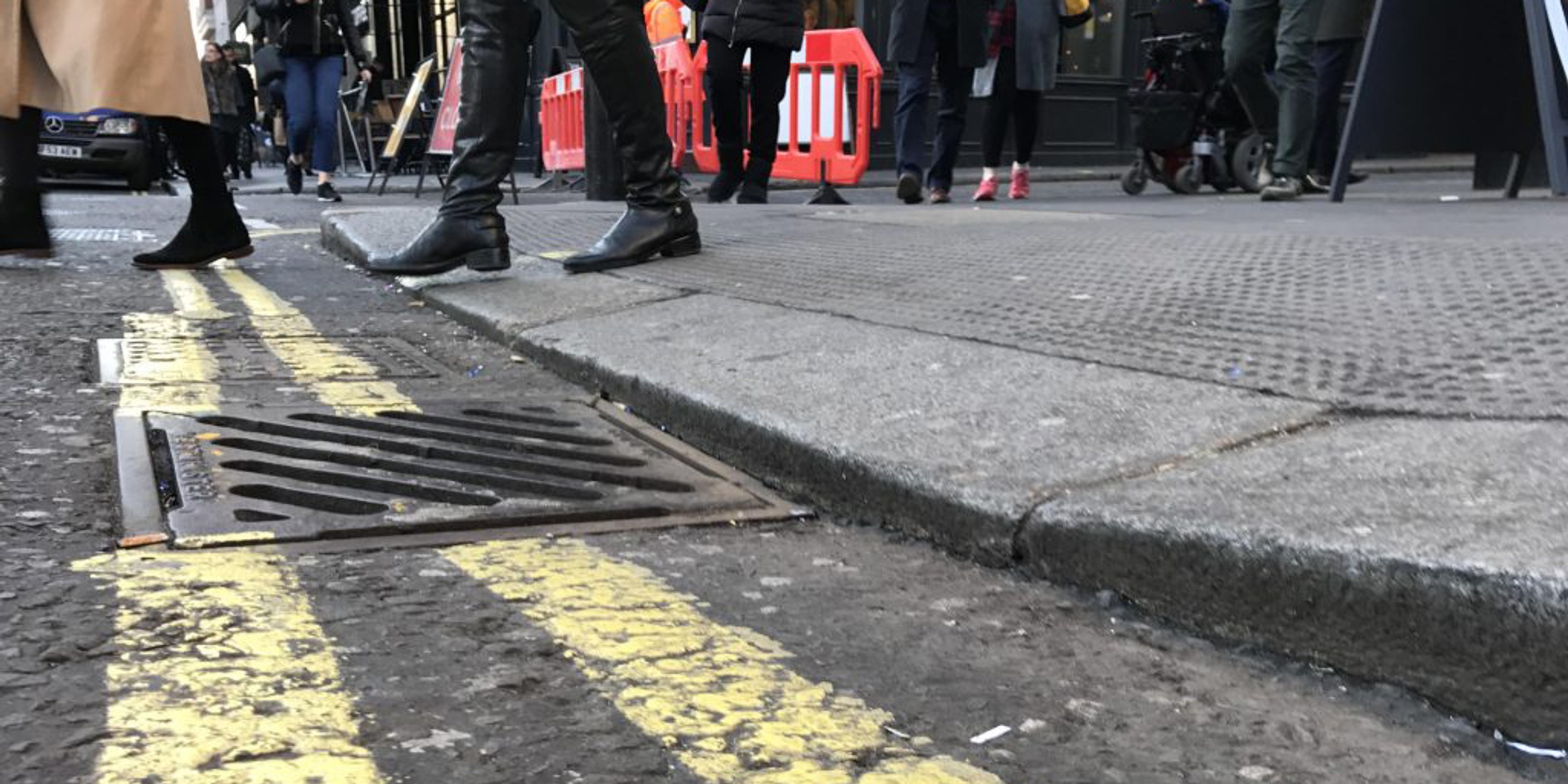 Journeycam: Exploring experiences of accessibility and mobility among powered wheelchair users