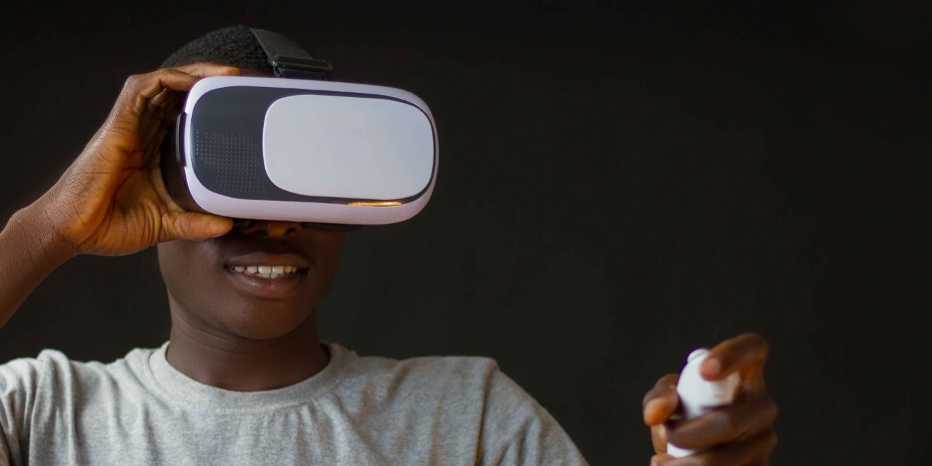 Examining design choices for questionnaires in VR user studies 